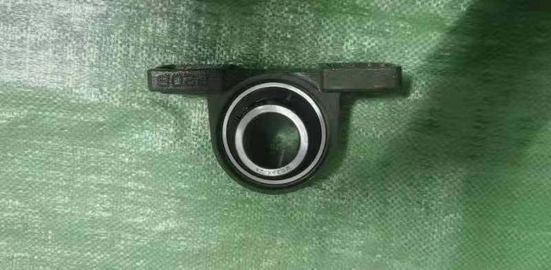 Outer spherical bearing with seat