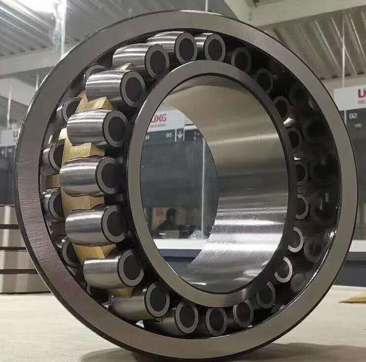 Self-aligning roller bearings