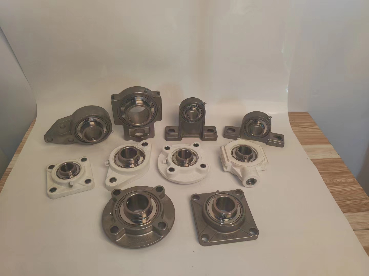 Stainless steel series spherical bearing with seat