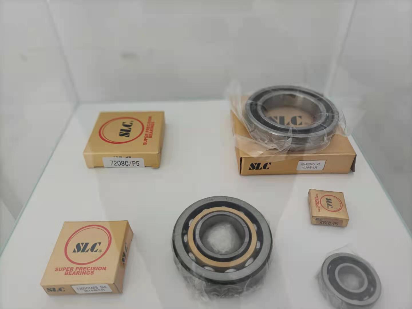 Angular contact ball bearing