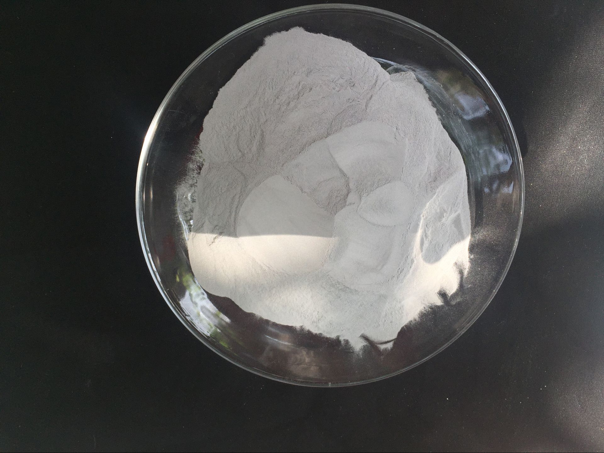 bubuk aluminium dikabutkan udara