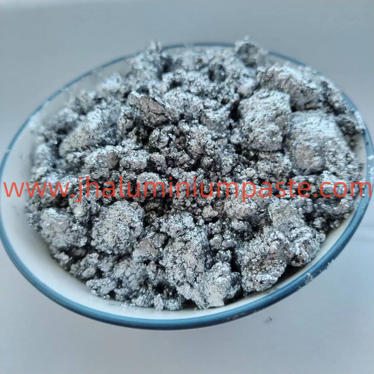 Alüminyum pigmentlerin berraklaştırılması