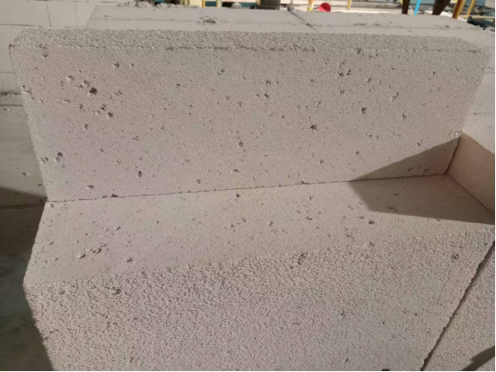 Masalah dan Solusi di Pabrik Bata AAC