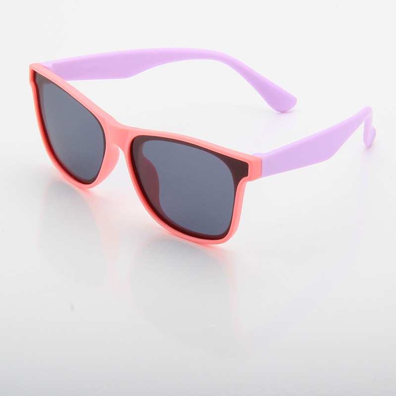 Fashion Designed Sunglasses For Kids