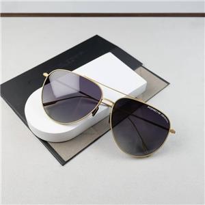 ¿Qué tipo de gafas clásicas te hacen lucir más joven como mujer?