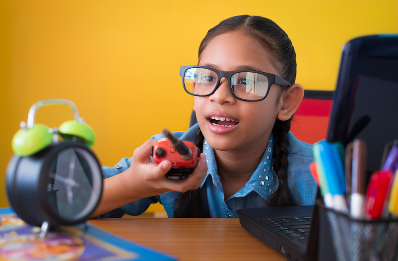 Extend the lifespan of your myopia glasses glasses with these maintenance tips!