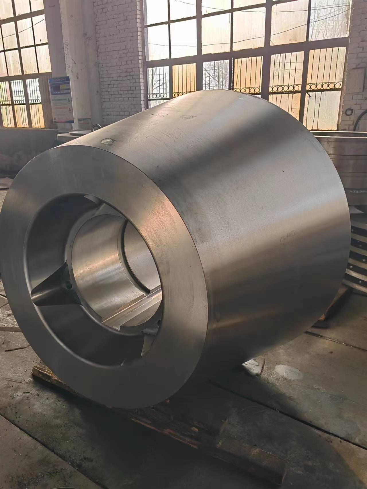 roll barrel for piercing mill roll barrels