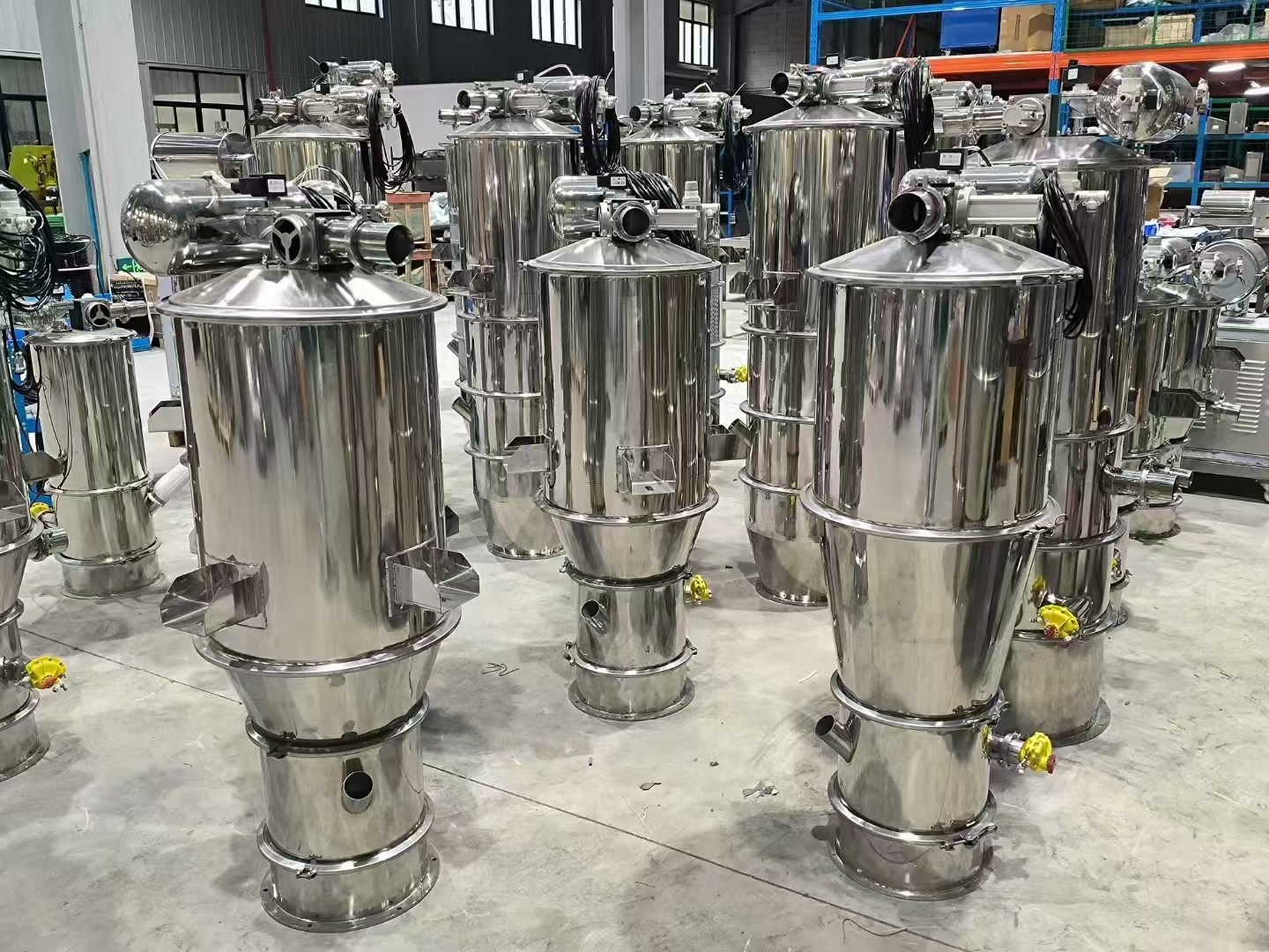 Stainless steel vacuum conveyor