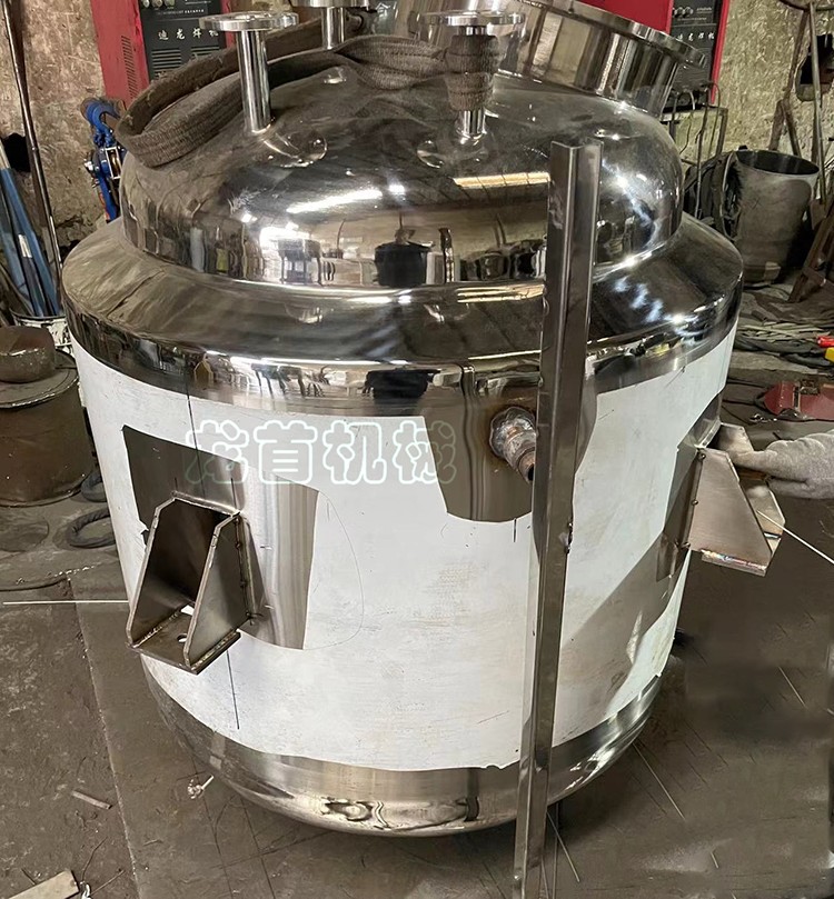 Vacuum electric heating reactor