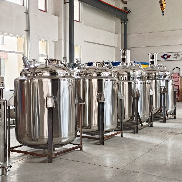 Electric heating mixing tank
