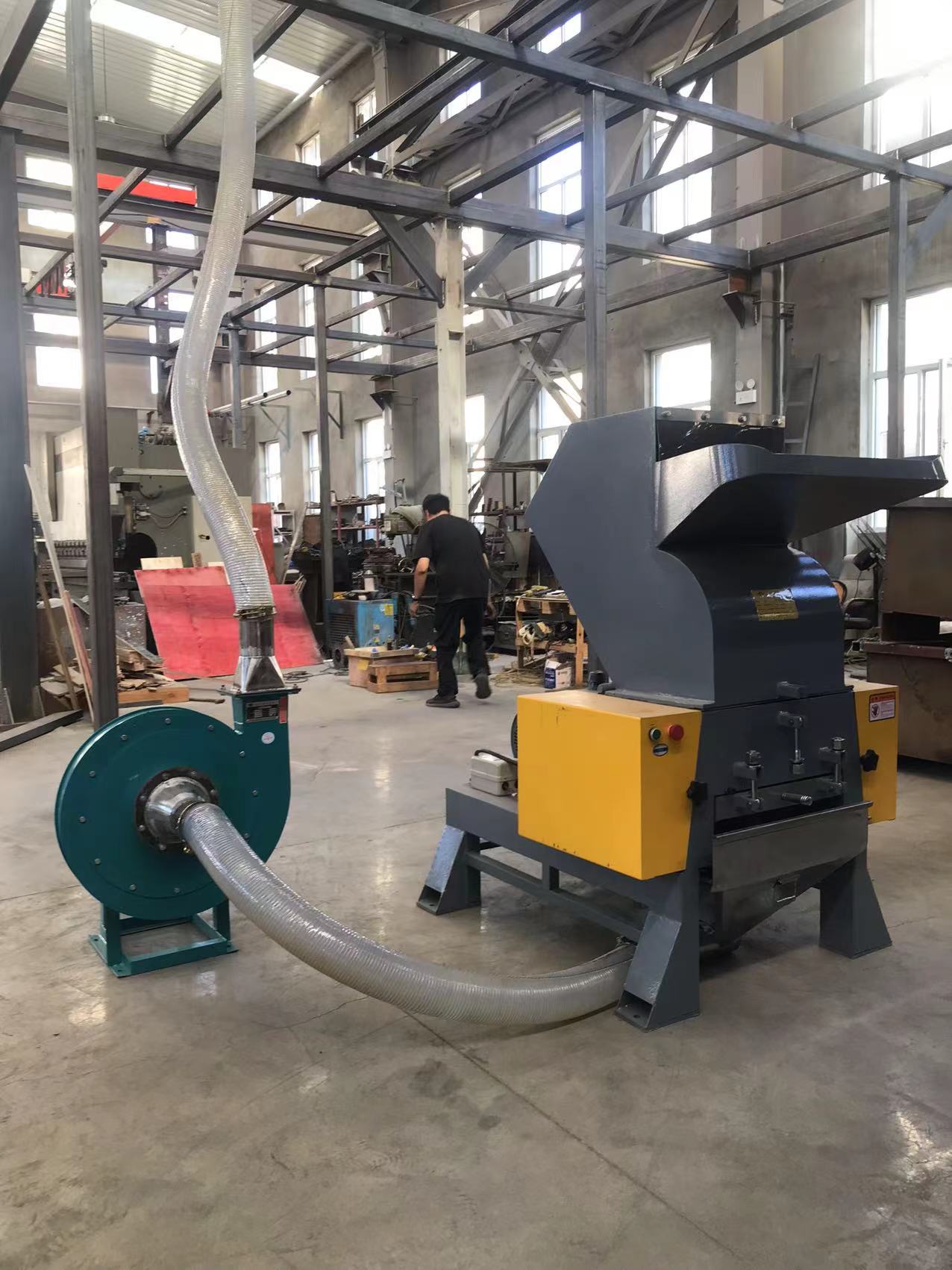 Multi functional crusher