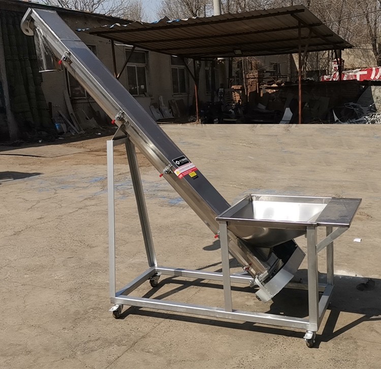 Pipe type spiral feeder