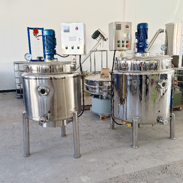 Electric heating mixing tank
