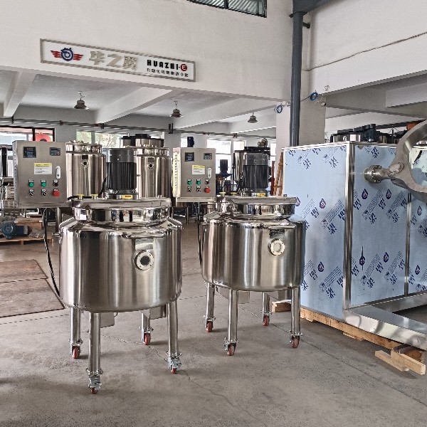Stainless steel mixing tank