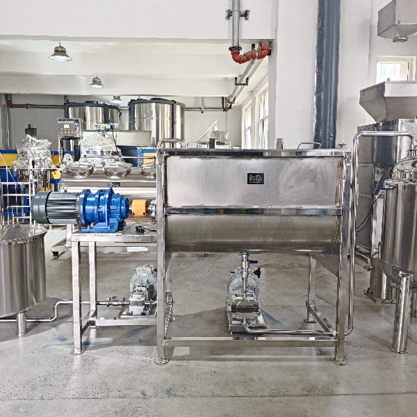 Chemical and food dry powder mixer