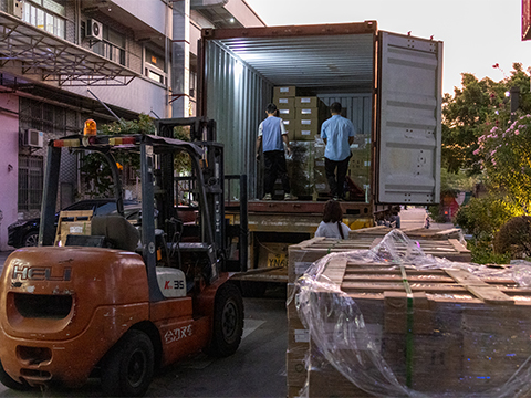 UV Flekso Konteyner Yükleme