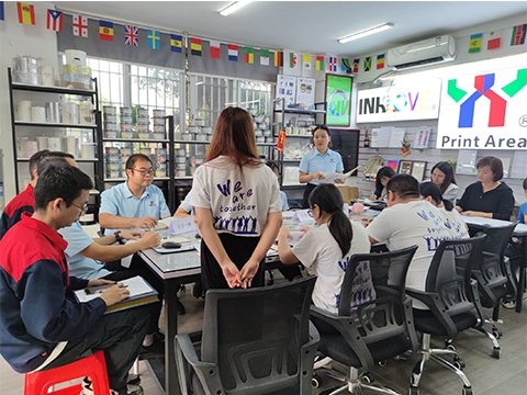 Prima competiție de dezbateri a companiei Print Area