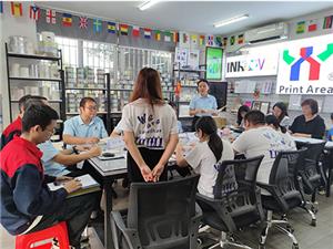 Der erste Debattenwettbewerb der Print Area Company