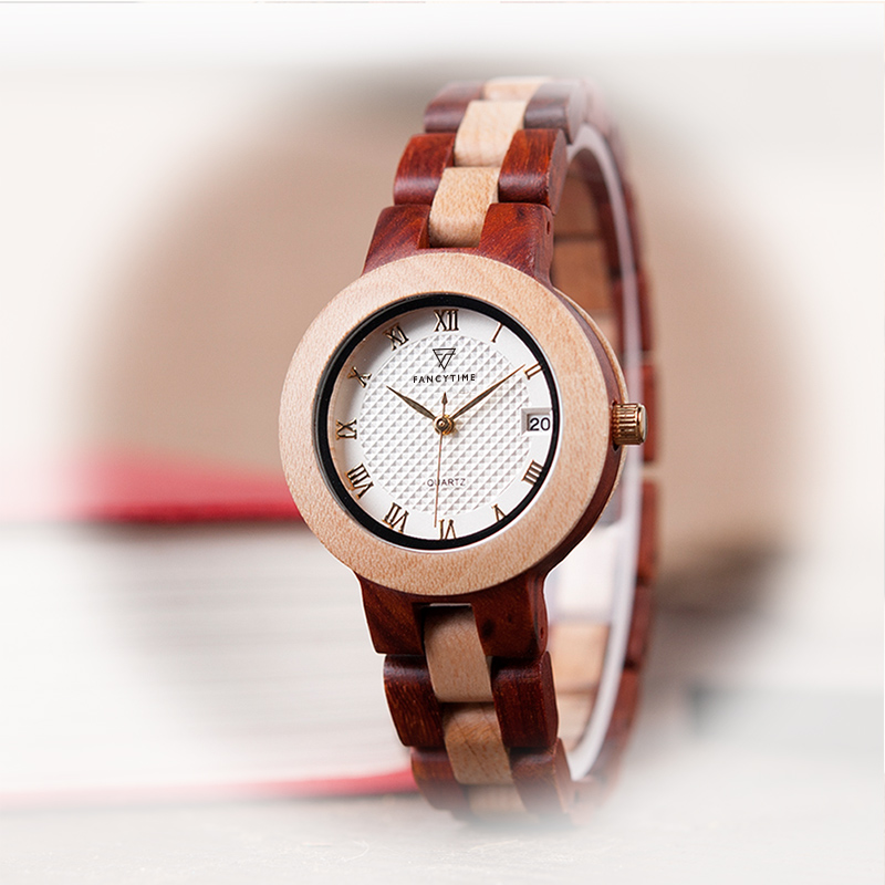 Women Engraved Wilds Wooden Watches