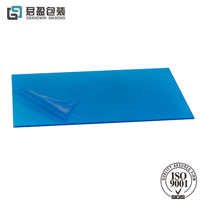 Selbstklebende Folie für Kunststoffplatten