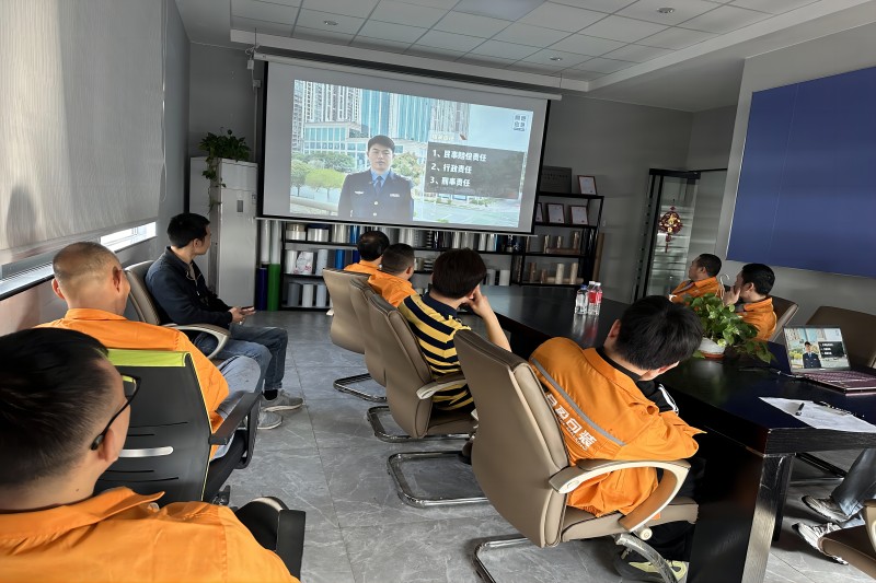 Guangdong Shunde Grandwin Packaging Technology Co., Ltd. organise une formation sur la sécurité des employés