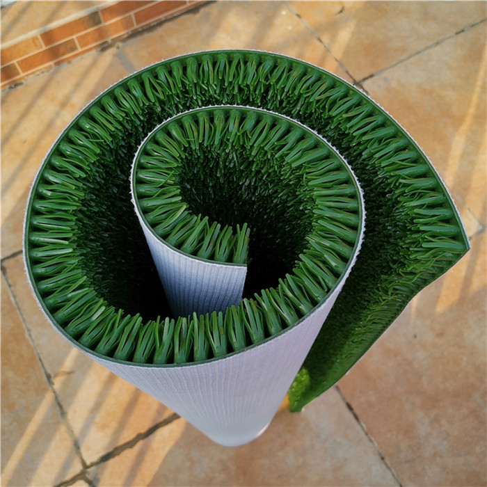 Vinyl Grass Mat