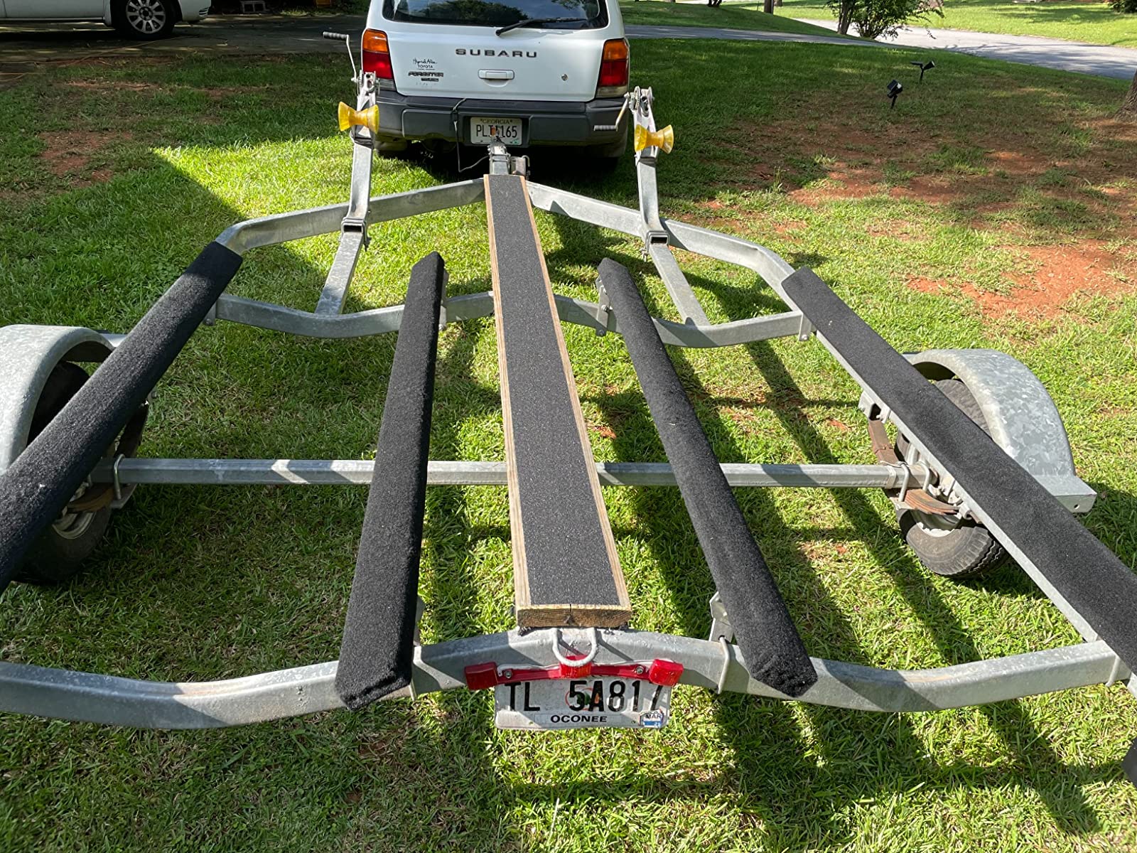 Replacing boat trailer bunk padding carpet