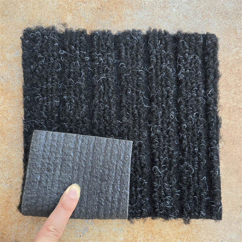 4 line ribbed carpet