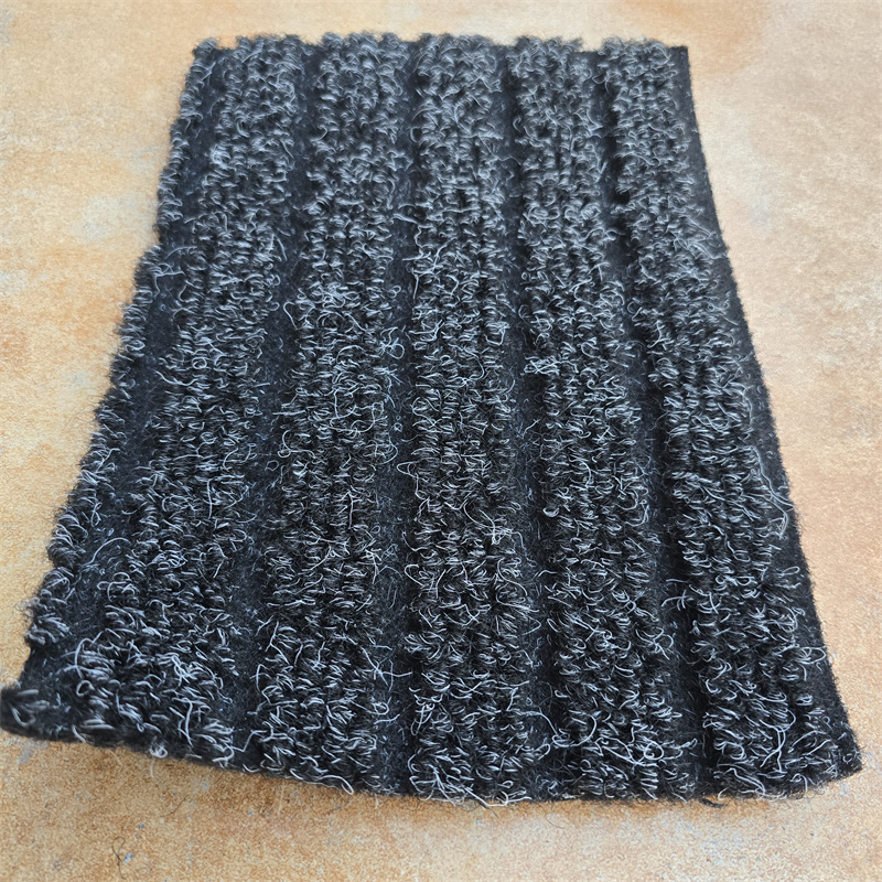 4 line ribbed carpet