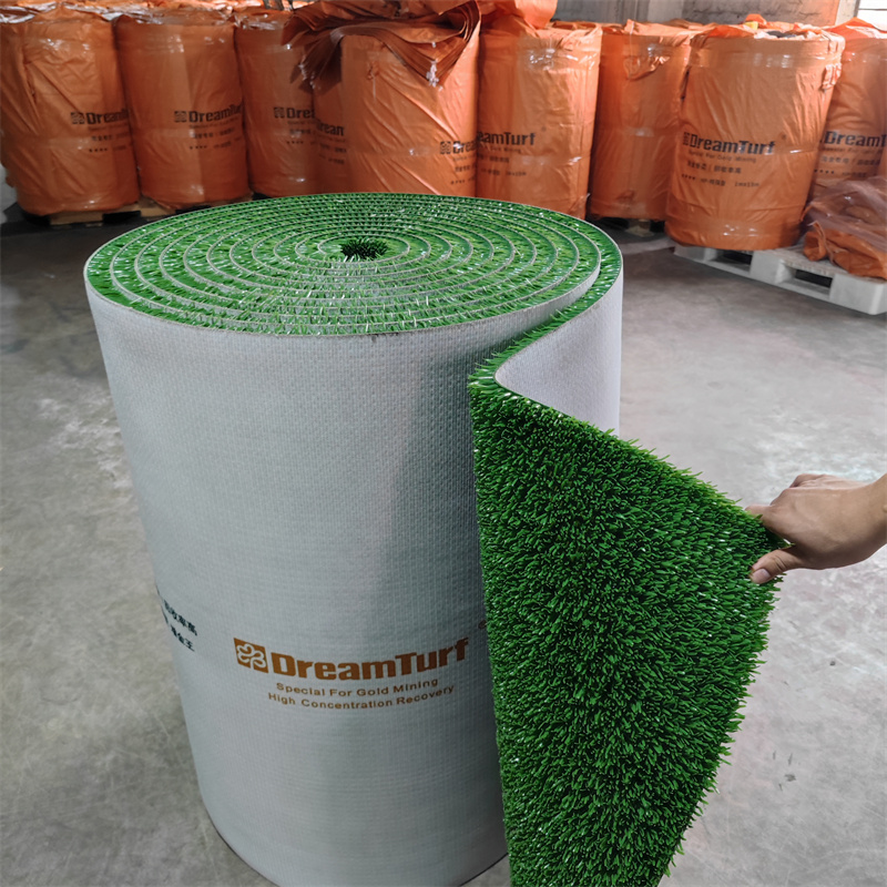 tapete minero tapis de lavage dor tapis caoutchouc or tapis pour exploitation dor moss green carpet Fine gold recovery grass type carpet