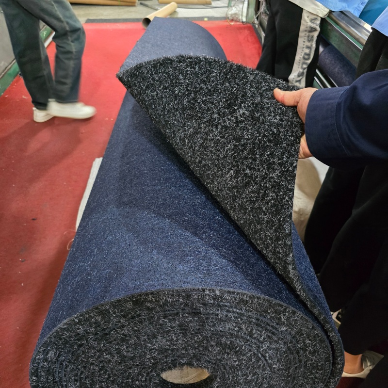 alfombra verde para oro