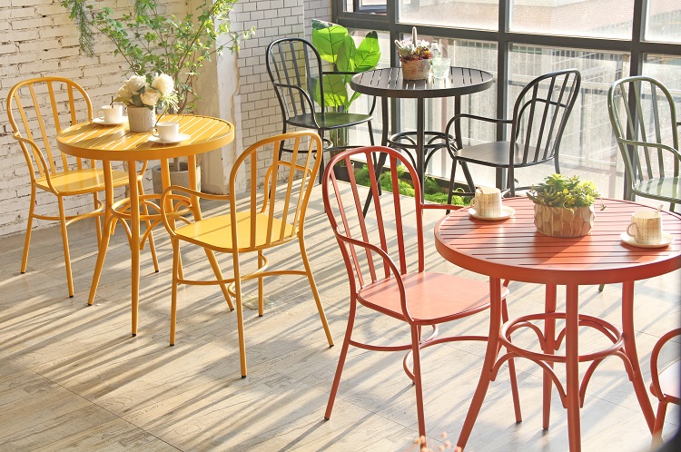 Cafe Tables And Chairs Sets