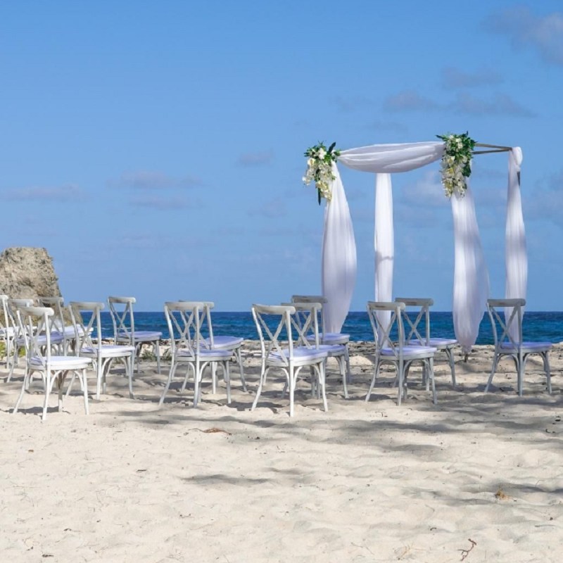 Outdoor Party Cross Back-stoel en evenemententafel voor strandhuwelijksbanket