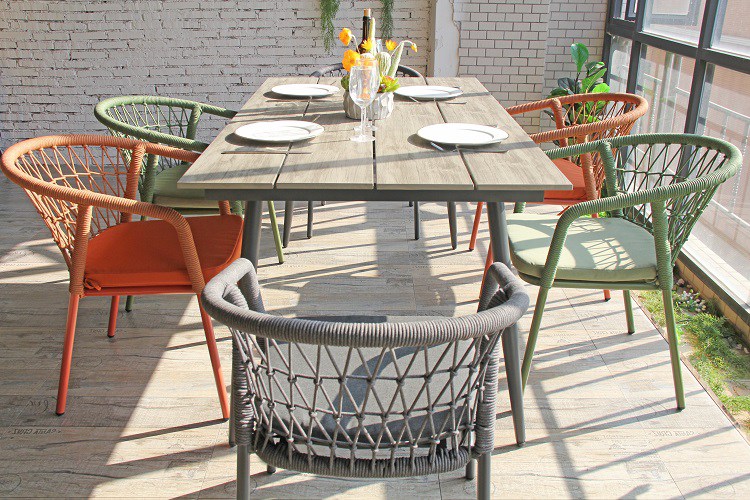 Garden Aluminum Table