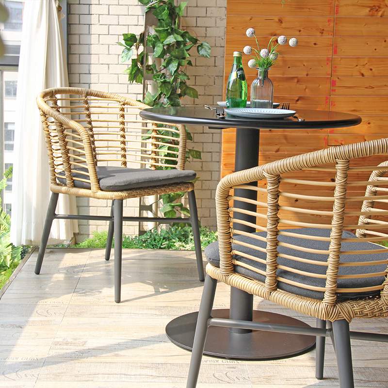 Китай Американский стиль популярный плетеный стул для балкона в саду, производитель