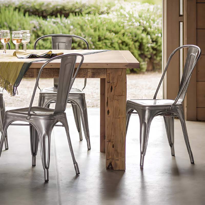 Das innovative Design der Produkte der Tolix Chair-Serie von CDG Furniture