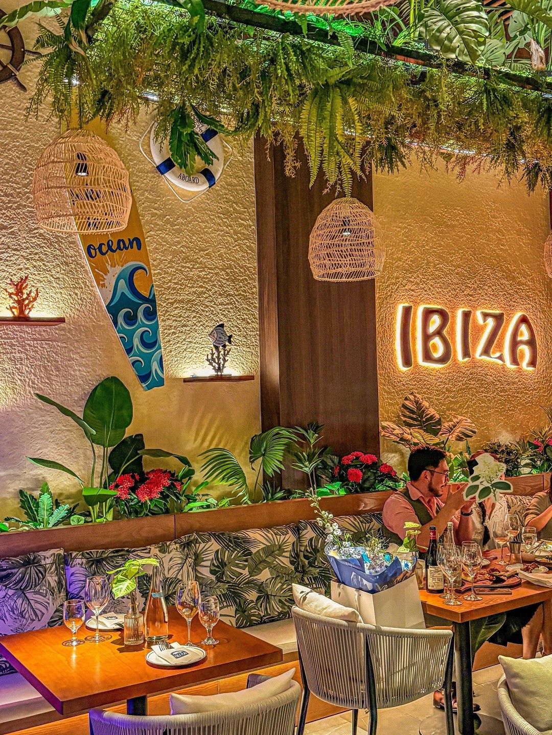 Restaurant Woven Rope Dining Chairs