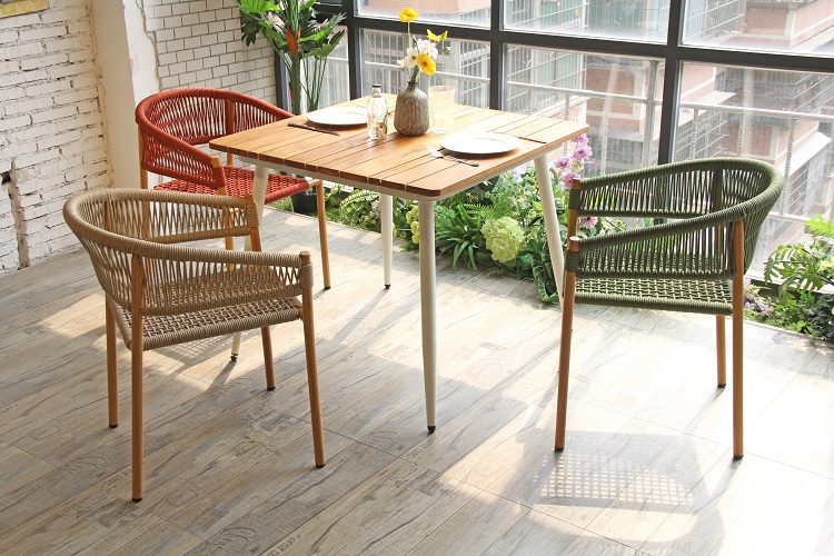 Coffee Shop Outside Square Table Solid Wood Top Aluminum Frame (8).JPG