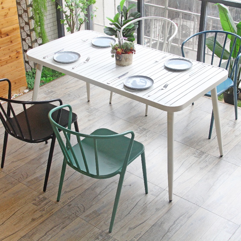 Wrought Iron Vs Aluminum Outdoor Furniture Durability Comparison