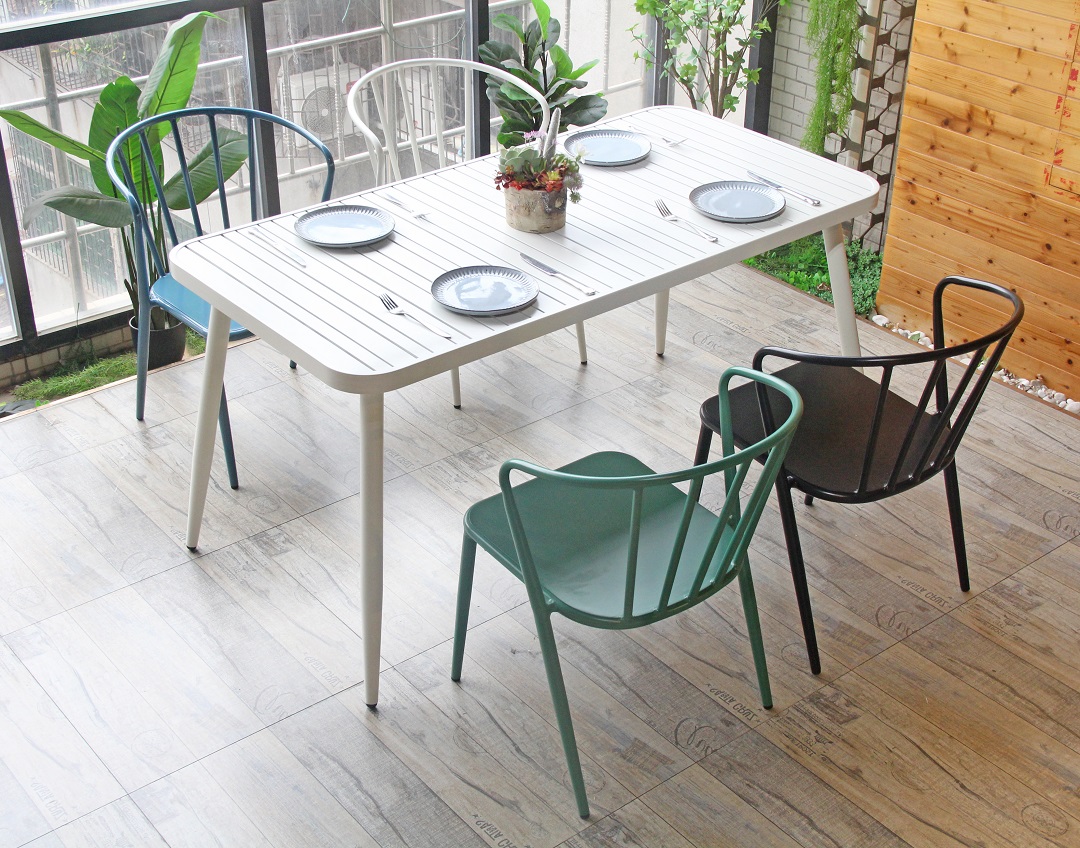 Aluminum Outdoor Furniture