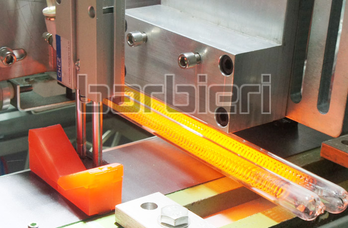 Cleat hot welding machine