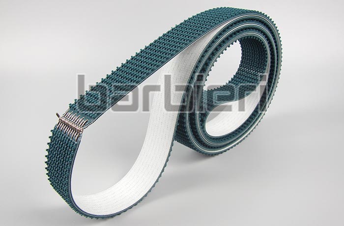 Conveyor belts for corrugated cardboard boxes