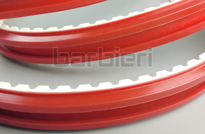 Log saw belts for the tissue industry