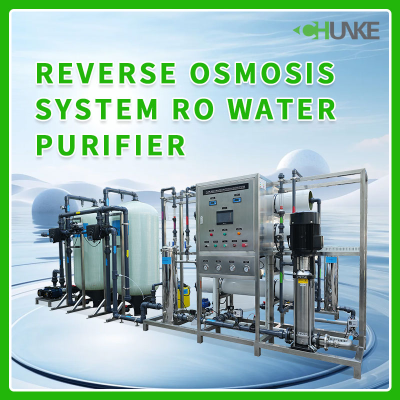 ¿El sistema purificador de agua por ósmosis inversa requiere una bomba de refuerzo?