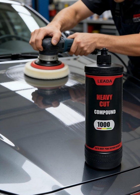 Composé de polissage automobile à coupe rapide
