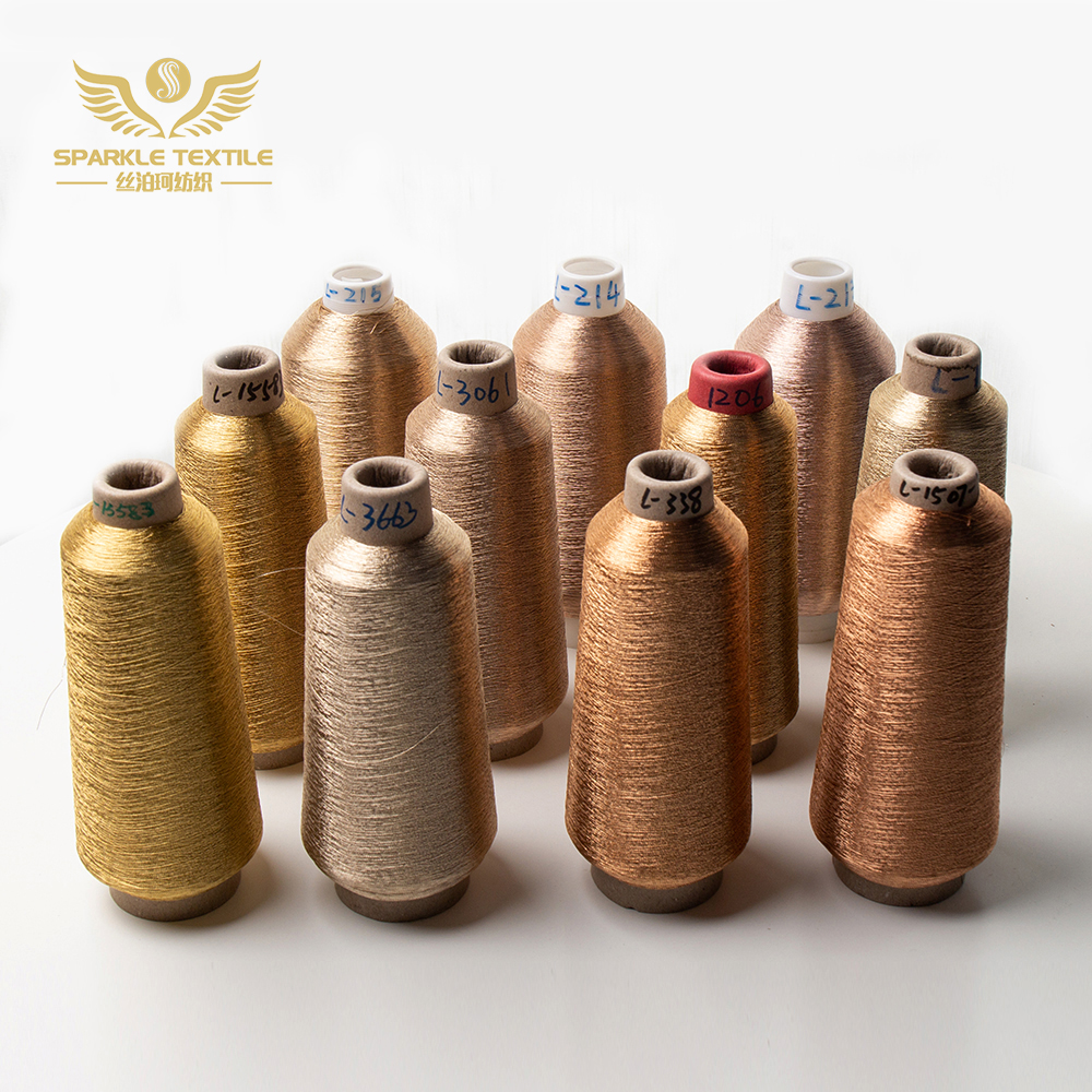 Низкая цена Dongyang ST Type Embroidery Metallic Thread Copper Sparkle Common Gold 150 D Polyester Lurex Metallic Yarn