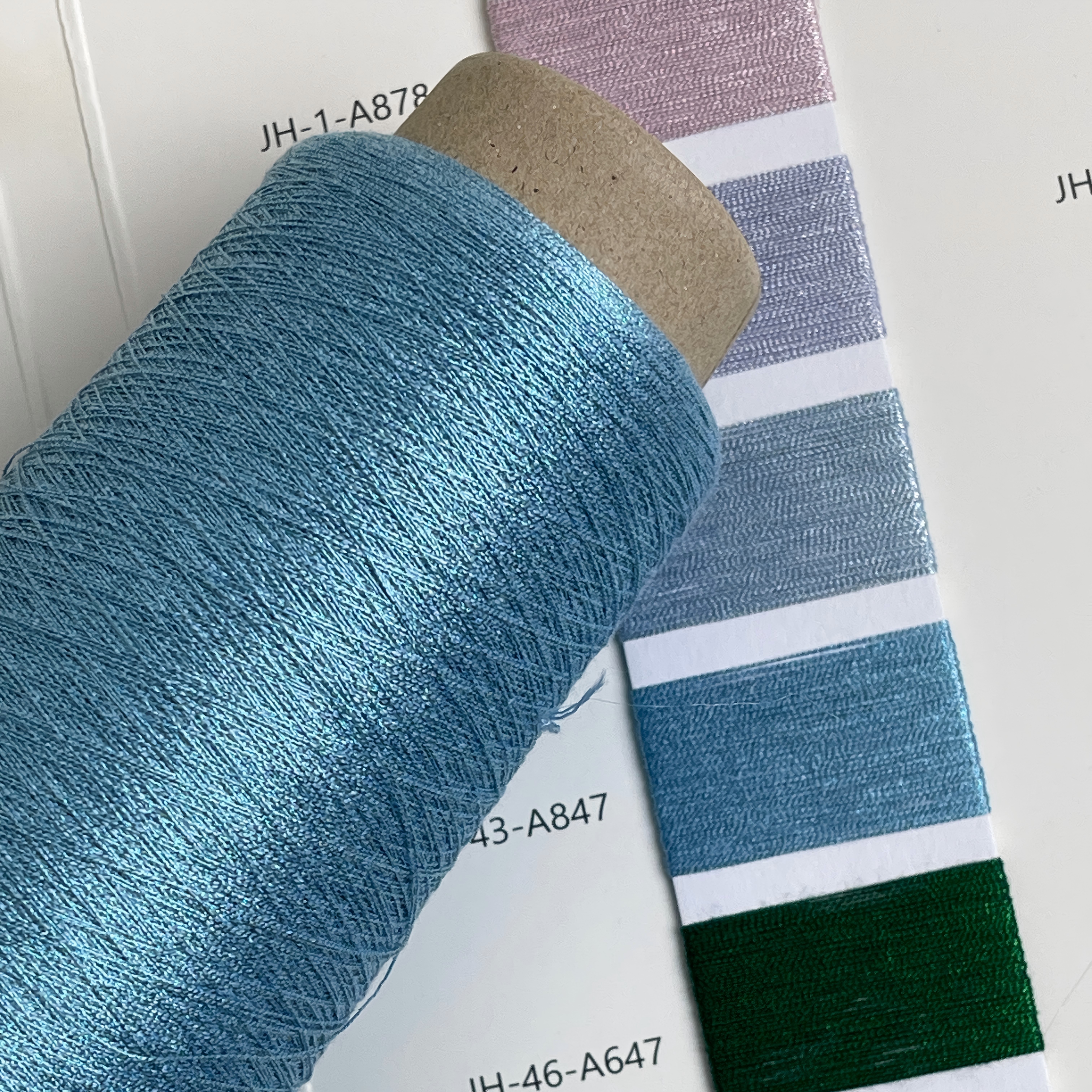1/22NM ViscoLustre Spring/Summer Yarn New Creation Viscose Metallic Thread Engineered for 14-Gauge Flat Knitting