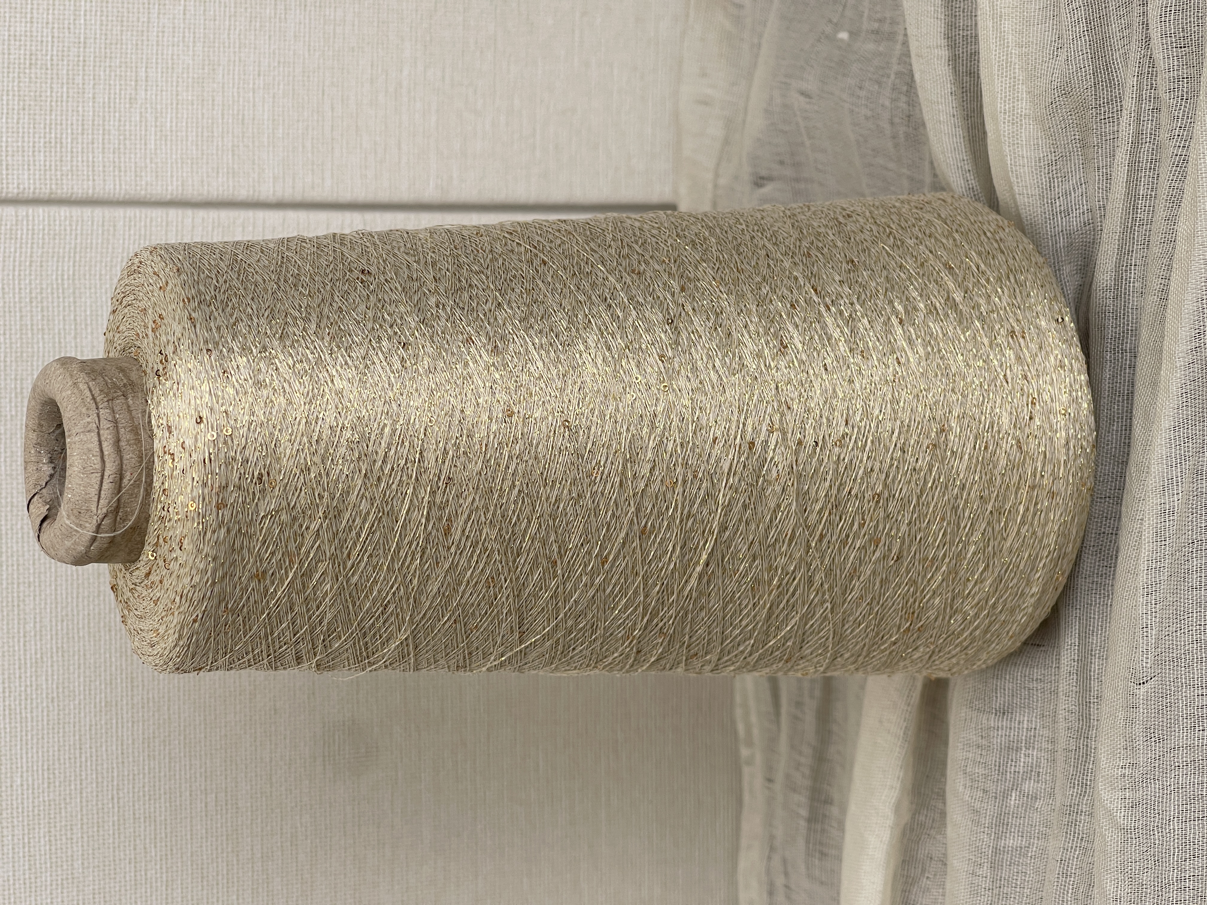 New Creation Various Specifications Available 1/42NM Polyester Metallic Sequin Yarn Sparkly Lurex Thread for Flat Knitting