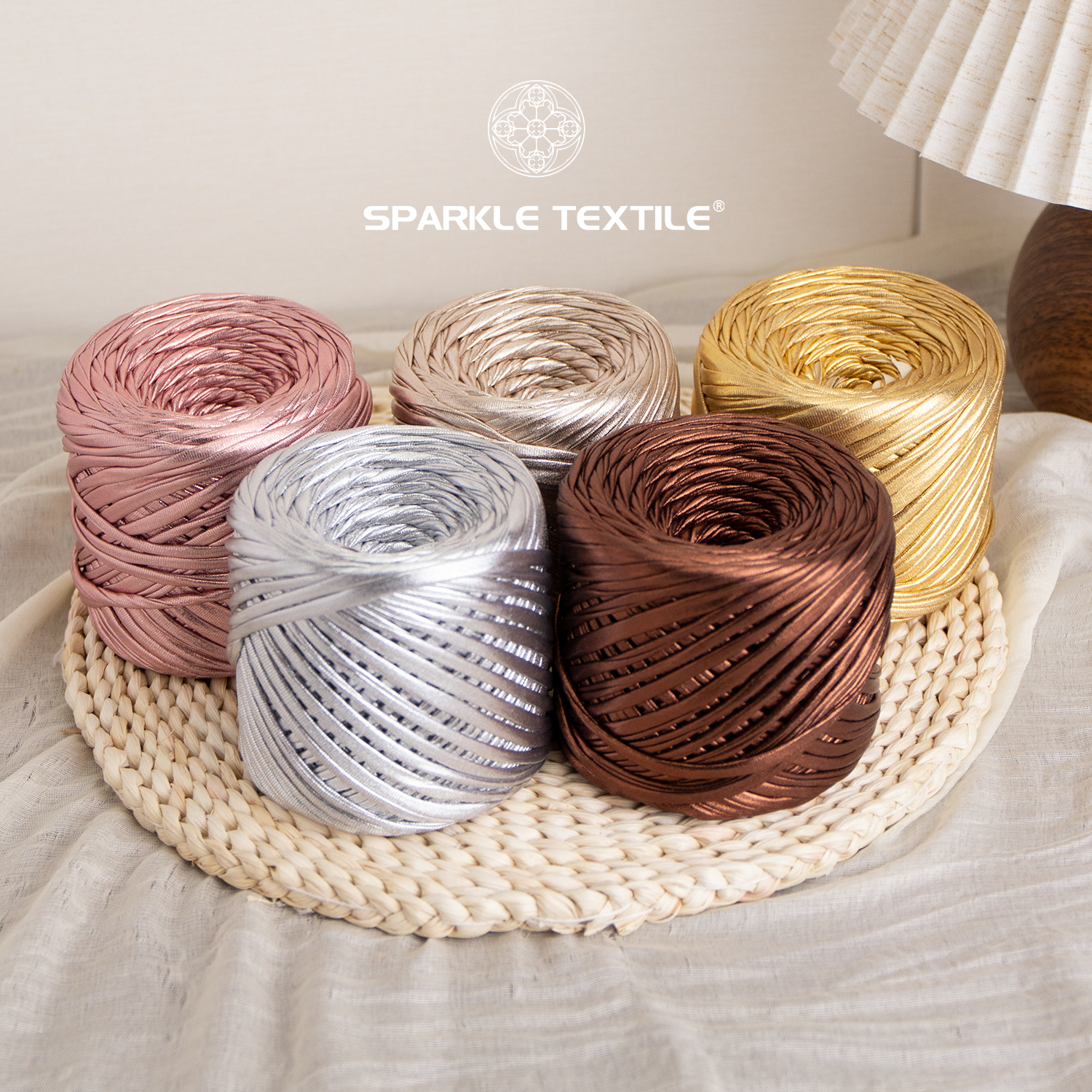 Hand Knitting Craft DIY Crochet Thread 200g Spun Packing Chunky Metallic T-Shirt Yarn Sparkle Polyester Fabric Strip Yarn