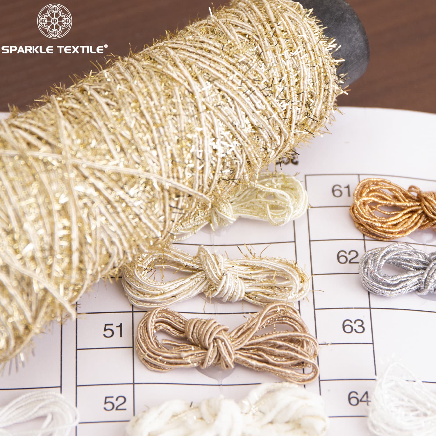 Polyester Beige Base Flat Tape Toothbrush Yarn Metallic Fancy Yarn Gold Spike Tape Yarn for Knitting Weaving Fabric